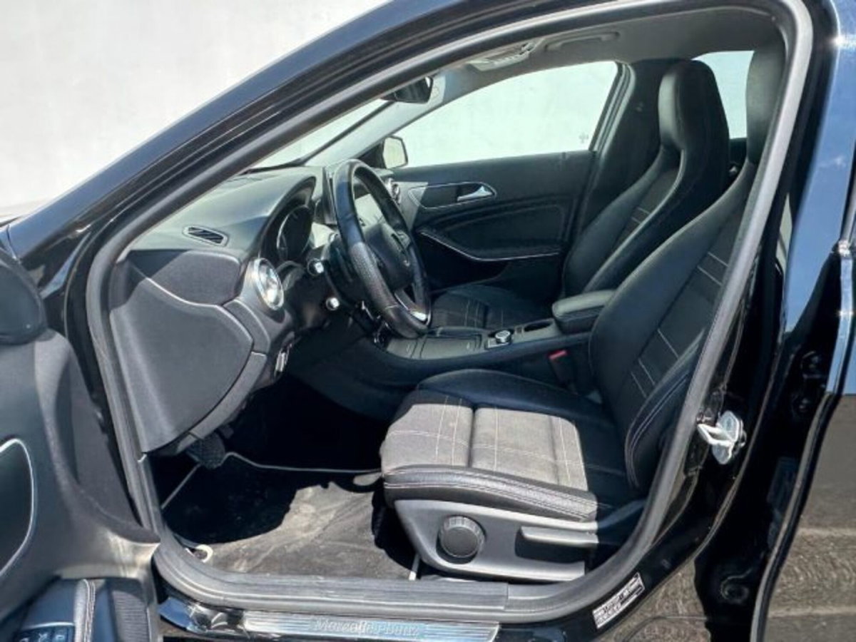 Mercedes-Benz GLA SUV 200 CDI Automatic Sport (11)