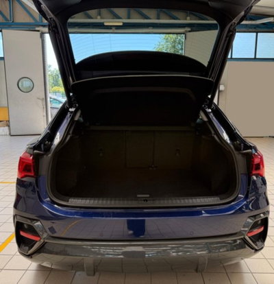 Audi Q3 35 TDI quattro S tronic Business (9)