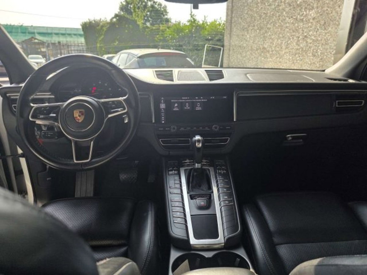 Porsche Macan 2.0 (11)