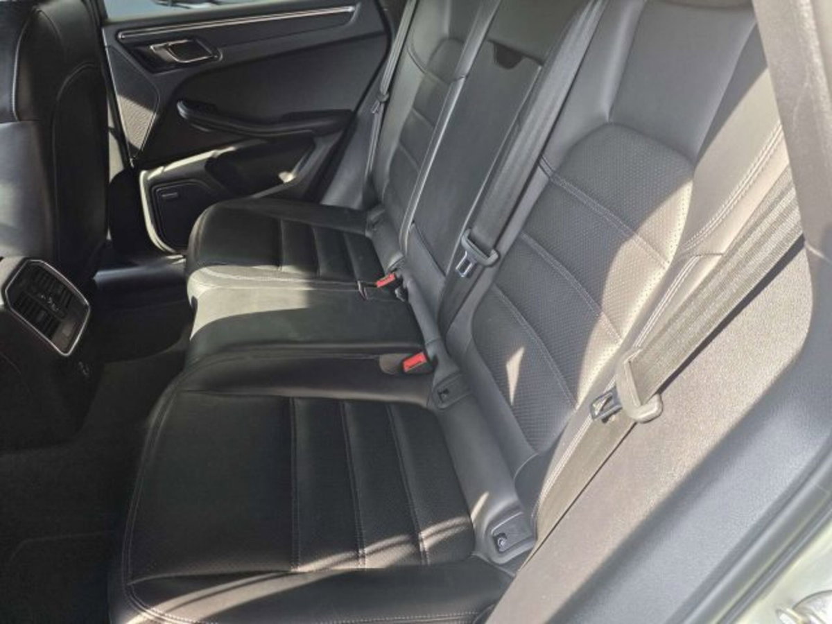 Porsche Macan 2.0 (15)