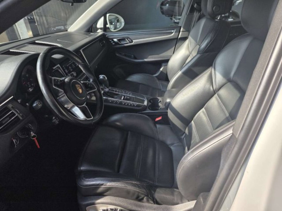 Porsche Macan 2.0 (6)