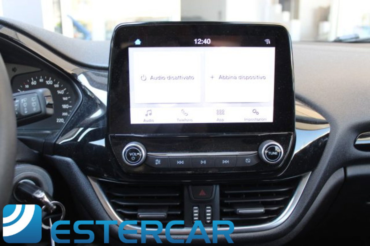 Ford Fiesta 1.5 TDCi 5 porte Plus (10)