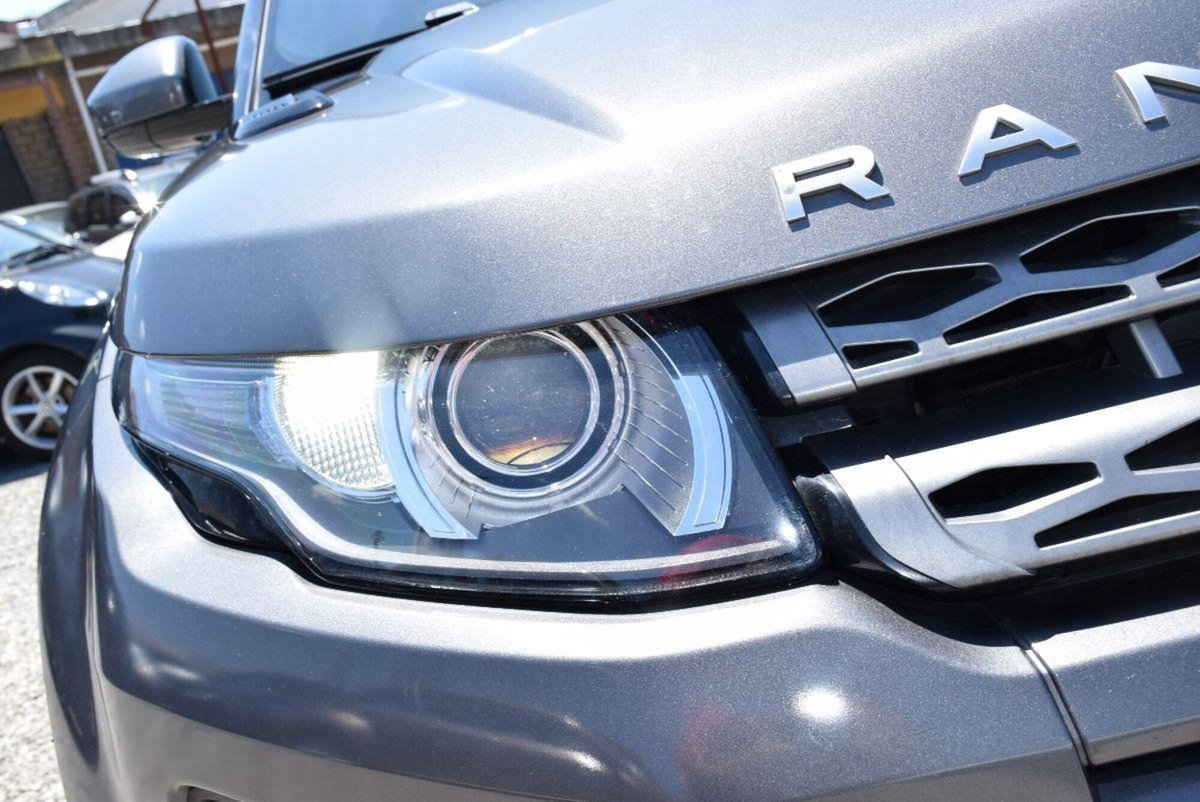 Land Rover Range Rover Evoque 2.2 TD4 5p. Pure (14)