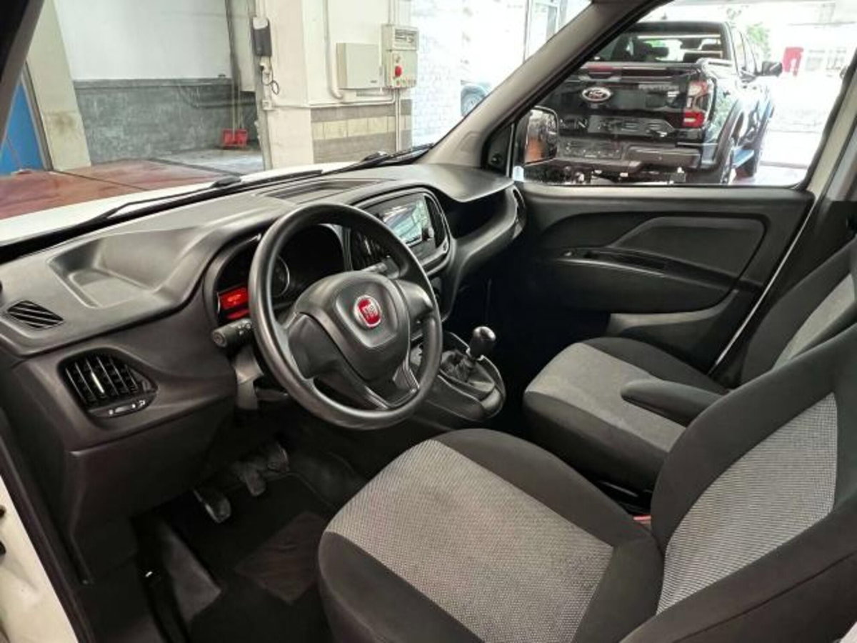 Fiat Doblò Furgone cargo maxi 1.6 mjt 105cv LH1 Business S&S (8)