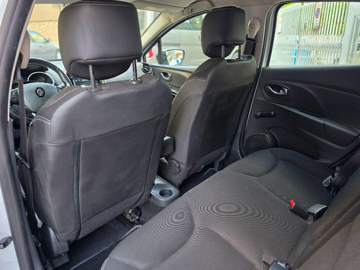 Renault Clio 1.5 dCi 8V 75CV 5 porte Wave (17)
