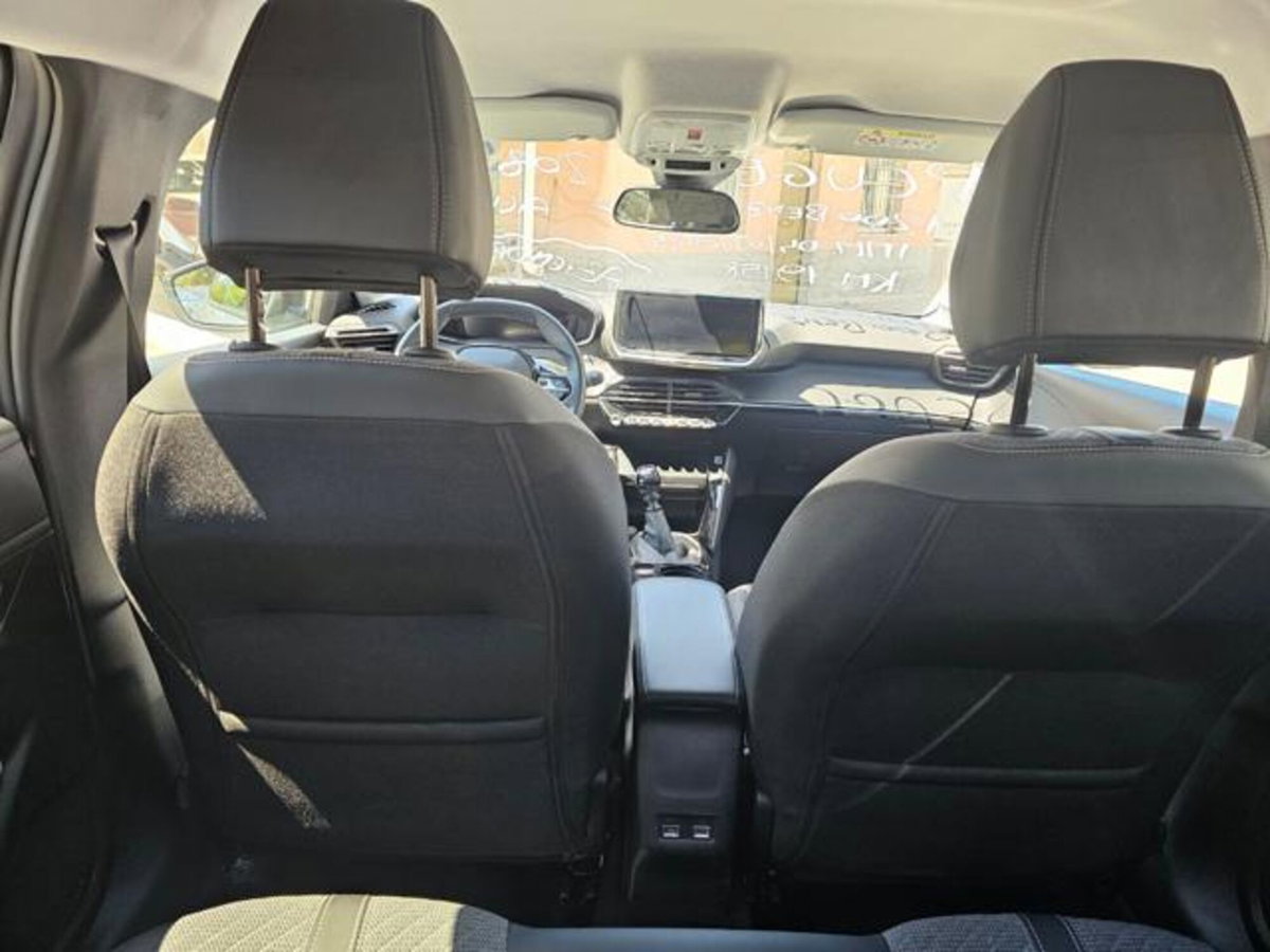 Peugeot 208 PureTech 100 Stop&Start 5 porte Allure (9)