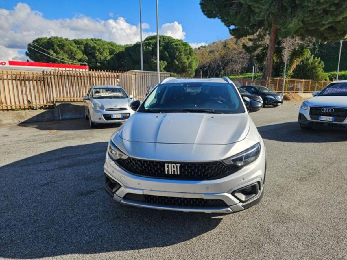 Fiat Tipo Tipo 5p 1.6 mjt Cross s&s 130cv (2)