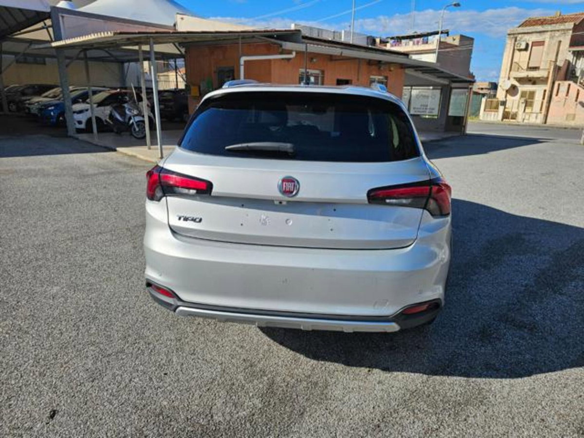 Fiat Tipo Tipo 5p 1.6 mjt Cross s&s 130cv (5)