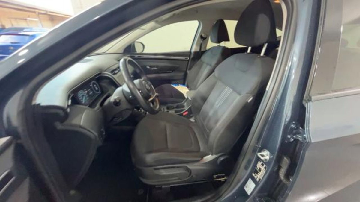 Hyundai Tucson 1.6 crdi 48V Xline 2wd imt (4)