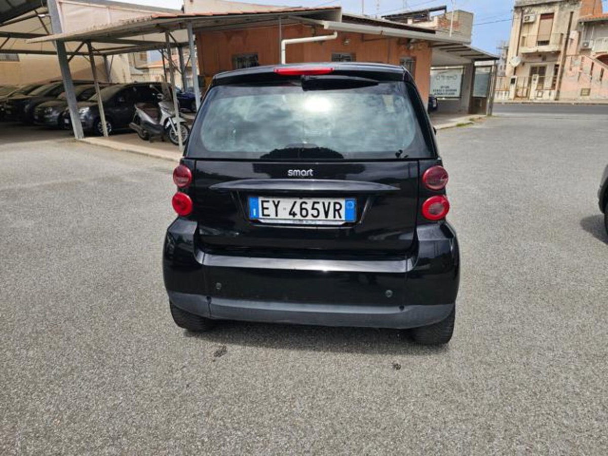 smart Fortwo 1000 52 kW MHD coupé passion (6)