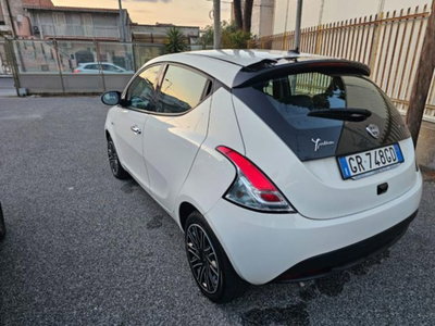 Lancia Ypsilon 1.0 FireFly 5 porte S&S Hybrid Ecochic Gold (7)