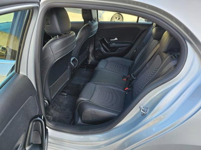 Mercedes-Benz Classe A Sedan 180 d 4p. Business (11)