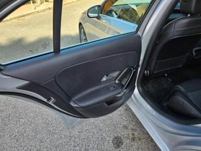 Mercedes-Benz Classe A Sedan 180 d 4p. Business (12)