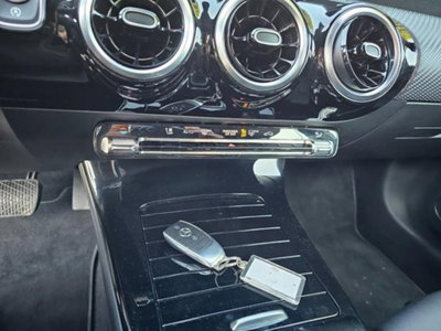 Mercedes-Benz Classe A Sedan 180 d 4p. Business (18)