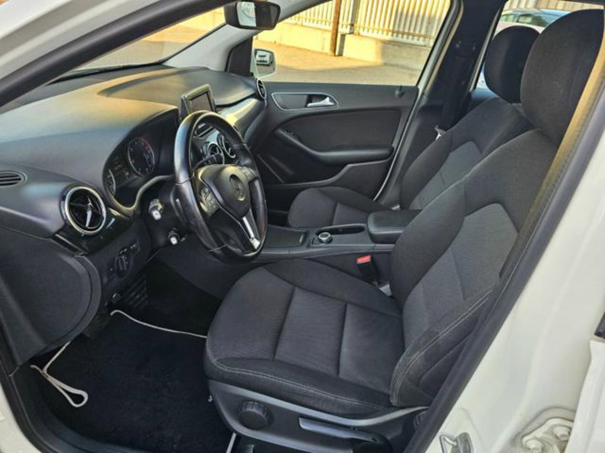 Mercedes-Benz Classe B 180 CDI Automatic Executive (14)