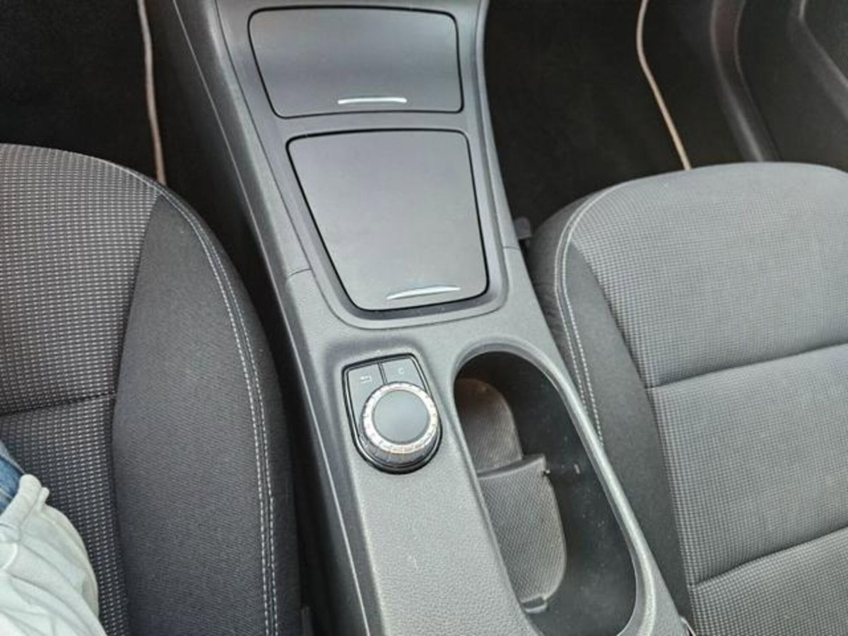 Mercedes-Benz Classe B 180 CDI Automatic Executive (19)