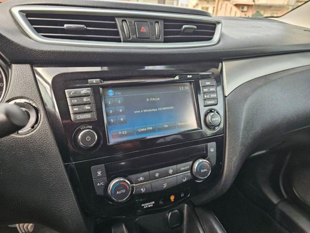 Nissan Qashqai 1.5 dCi 115 CV DCT N-Connecta (19)