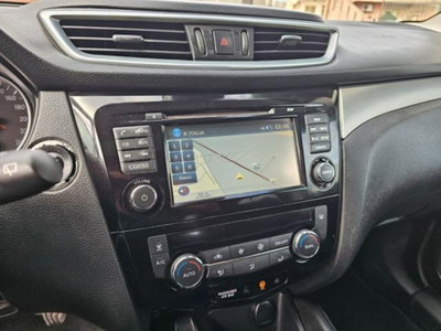 Nissan Qashqai 1.5 dCi 115 CV DCT N-Connecta (20)