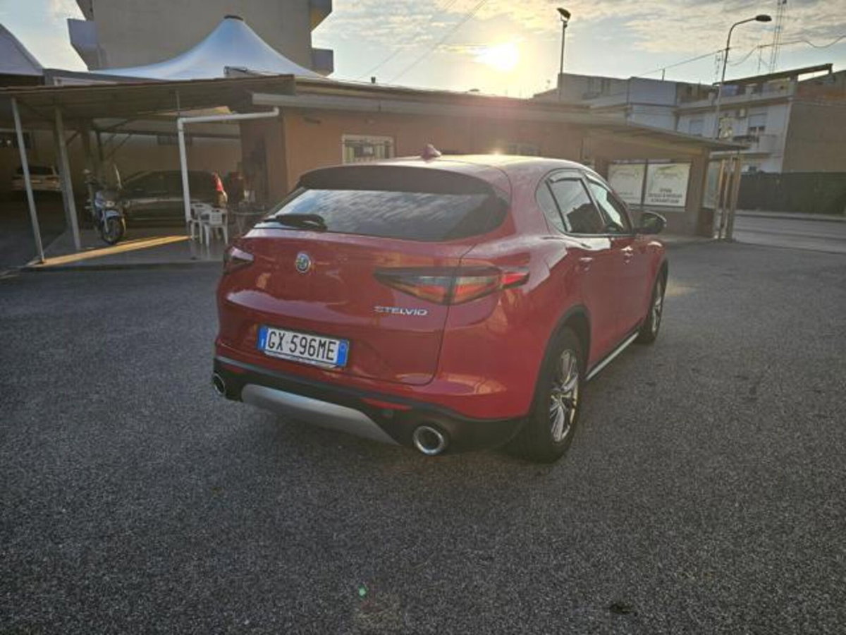 Alfa Romeo Stelvio Stelvio 2.2 Turbodiesel 180 CV AT8 Q4 Business (6)