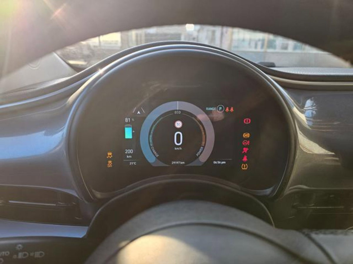 Fiat 500e Icon Berlina 42 kWh (14)