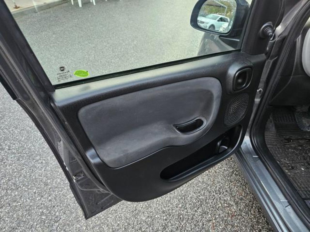 Fiat Panda 0.9 TwinAir Turbo Natural Power Lounge (14)