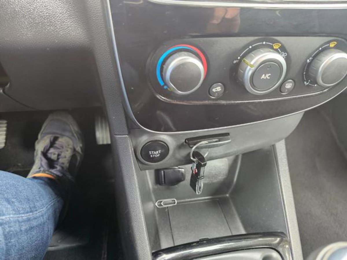 Renault Clio dCi 8V 75 CV Start&Stop 5 porte Energy Duel (20)