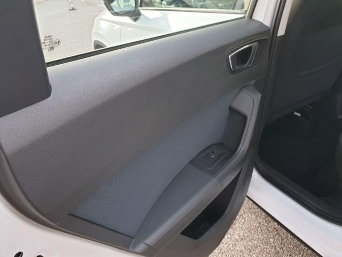 SEAT Ateca 1.6 TDI DSG Business (14)