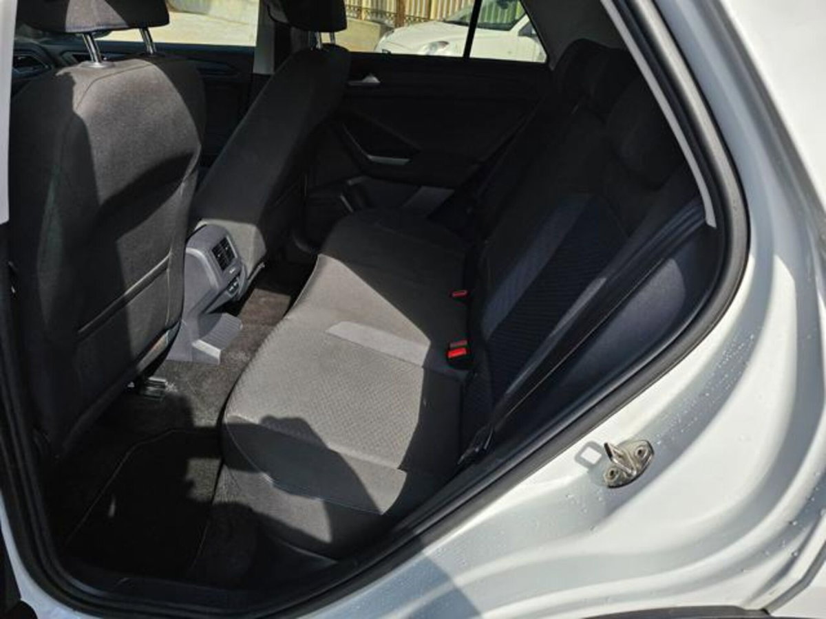 Volkswagen T-Roc 2.0 TDI SCR Advanced BlueMotion Technology (12)