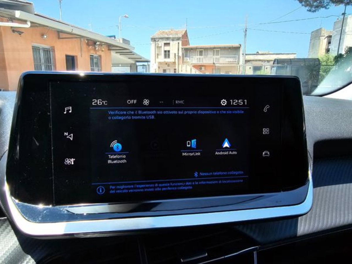 Peugeot 2008 BlueHDi 110 S&S Allure (19)
