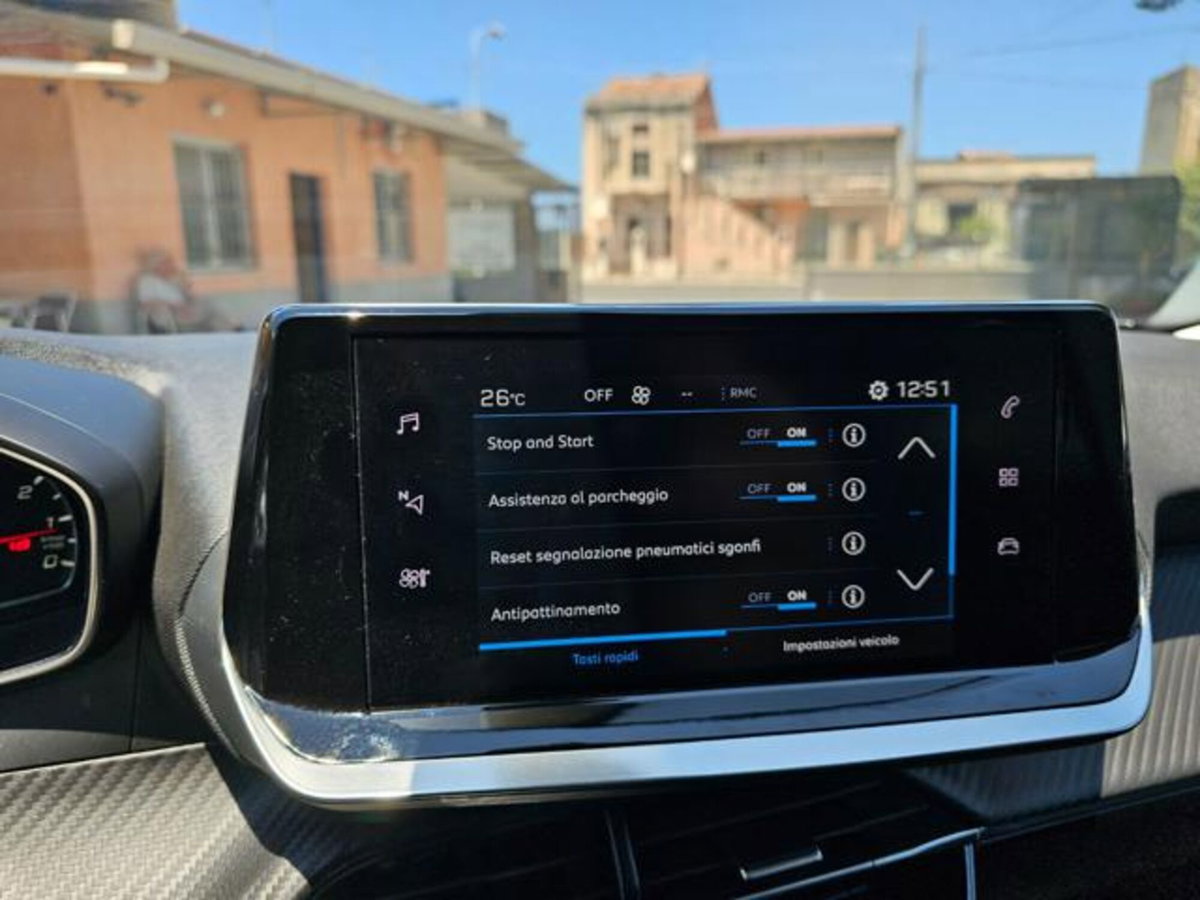 Peugeot 2008 BlueHDi 110 S&S Allure (20)