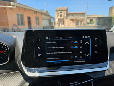 Peugeot 2008 BlueHDi 110 S&S Allure (20)