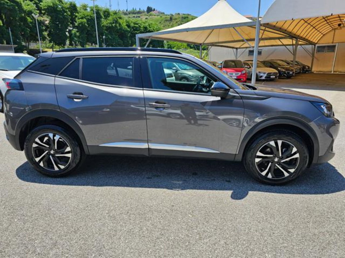 Peugeot 2008 BlueHDi 110 S&S Allure (4)