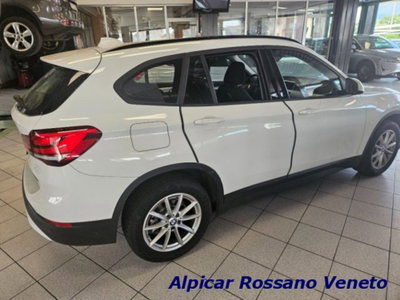 BMW X1 sDrive18i Advantage (3)