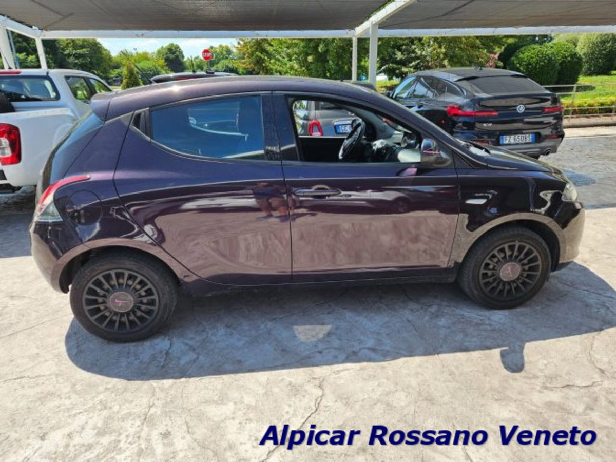Lancia Ypsilon 1.2 69 CV 5 porte GPL Ecochic Elefantino (4)
