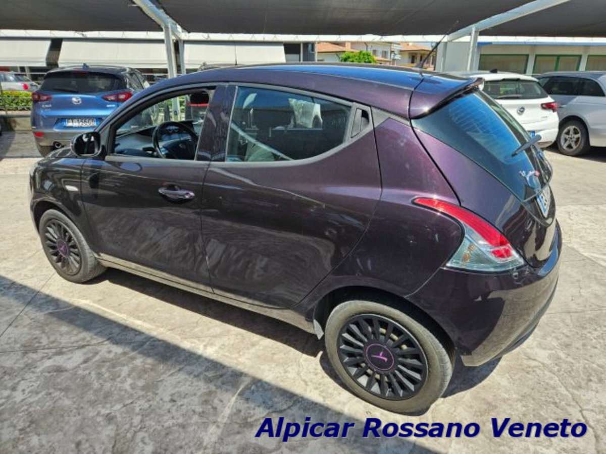 Lancia Ypsilon 1.2 69 CV 5 porte GPL Ecochic Elefantino (8)