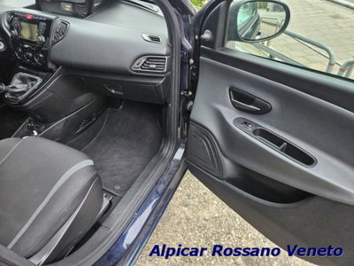 Lancia Ypsilon 1.2 69 CV 5 porte GPL Ecochic Gold (11)