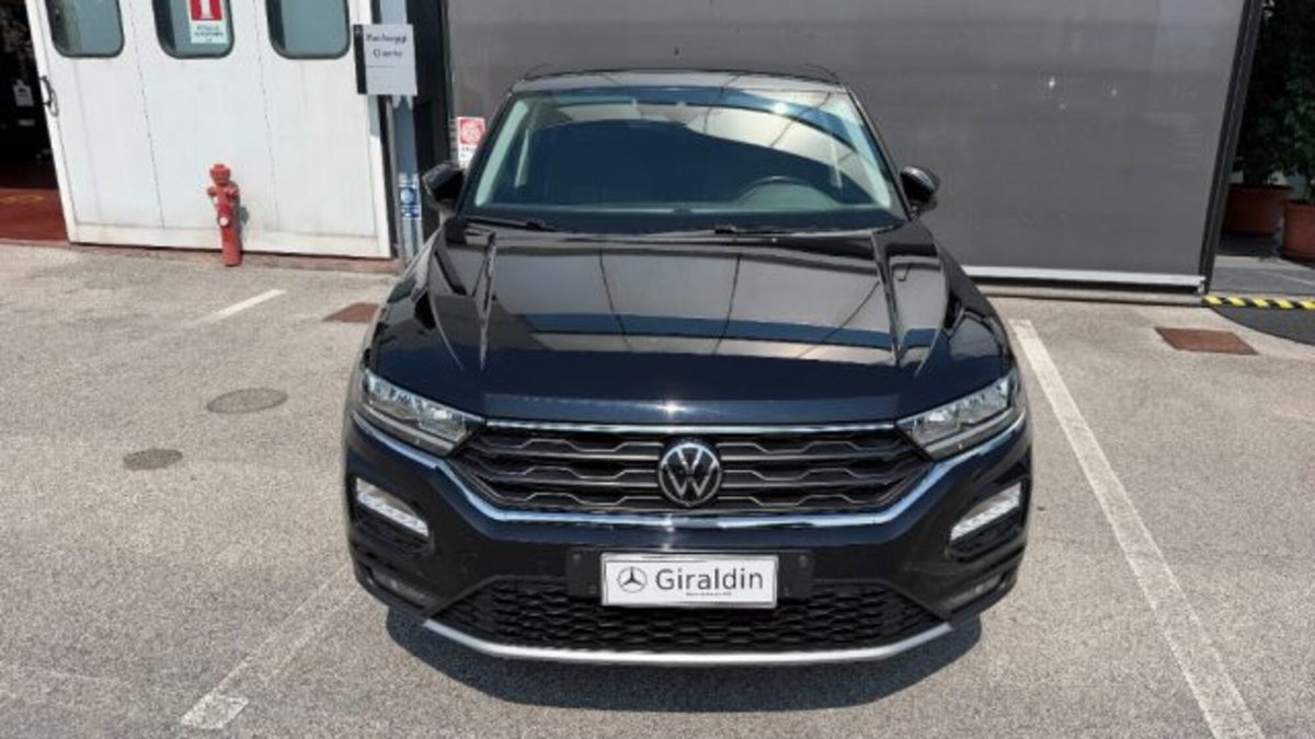 Volkswagen T-Roc 2.0 TDI SCR 150 CV DSG Business BlueMotion Technology (2)