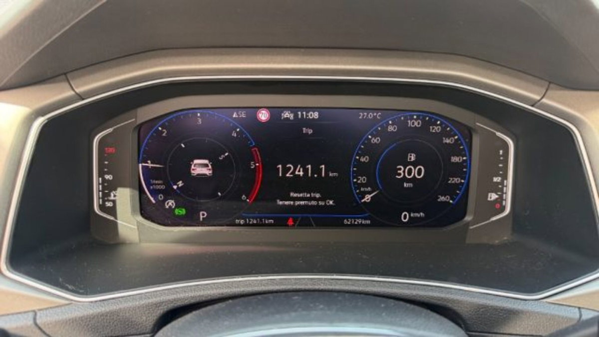 Volkswagen T-Roc 2.0 TDI SCR 150 CV DSG Business BlueMotion Technology (6)