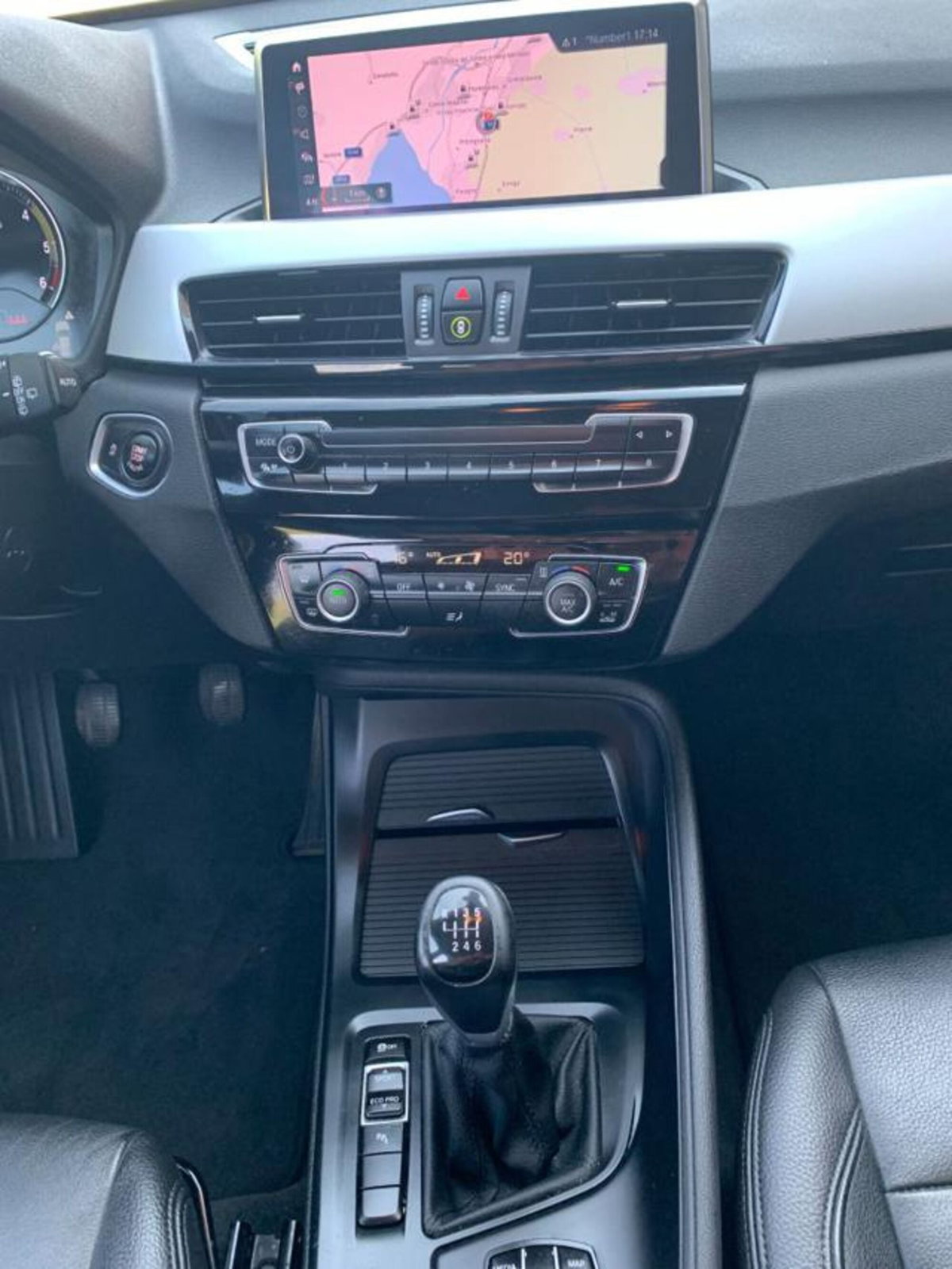 BMW X1 sDrive16d (8)