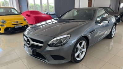Mercedes-Benz SLC 200 Premium (14)