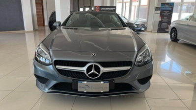 Mercedes-Benz SLC 200 Premium (2)