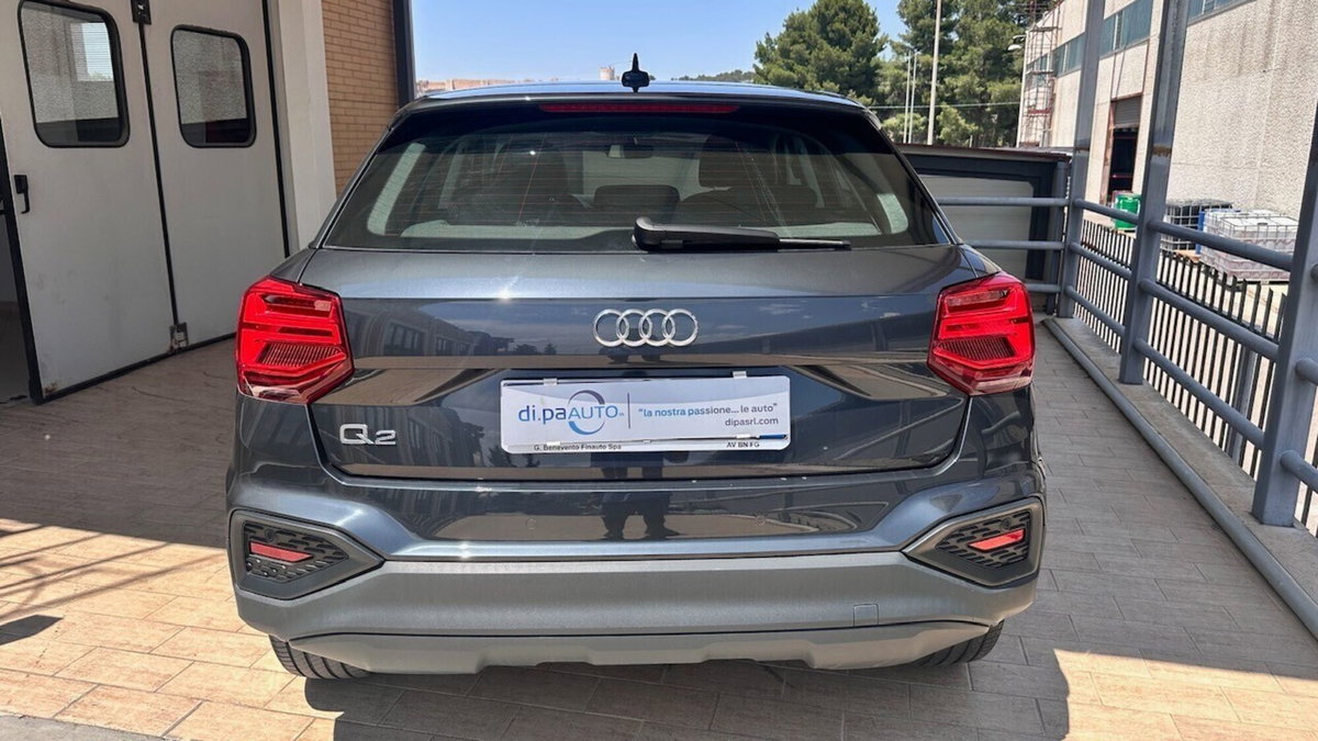 Audi Q2 Q2 30 TDI S tronic Identity Black (12)