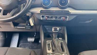 Audi Q2 Q2 30 TDI S tronic Identity Black (6)