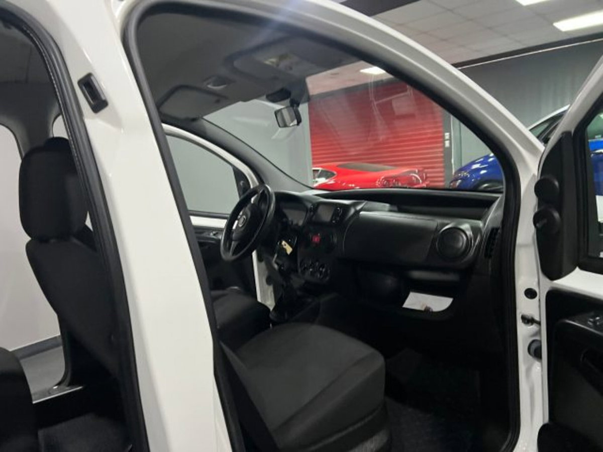 Fiat Qubo 1.4 8V 77 CV Lounge Natural Power (10)