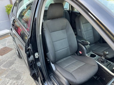 Mercedes-Benz Classe B 180 NGT BlueEFFICIENCY Chrome (20)