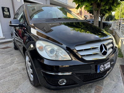 Mercedes-Benz Classe B 180 NGT BlueEFFICIENCY Chrome (3)