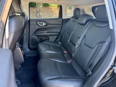 Jeep Compass 1.3 T4 240CV PHEV AT6 4xe Upland (10)