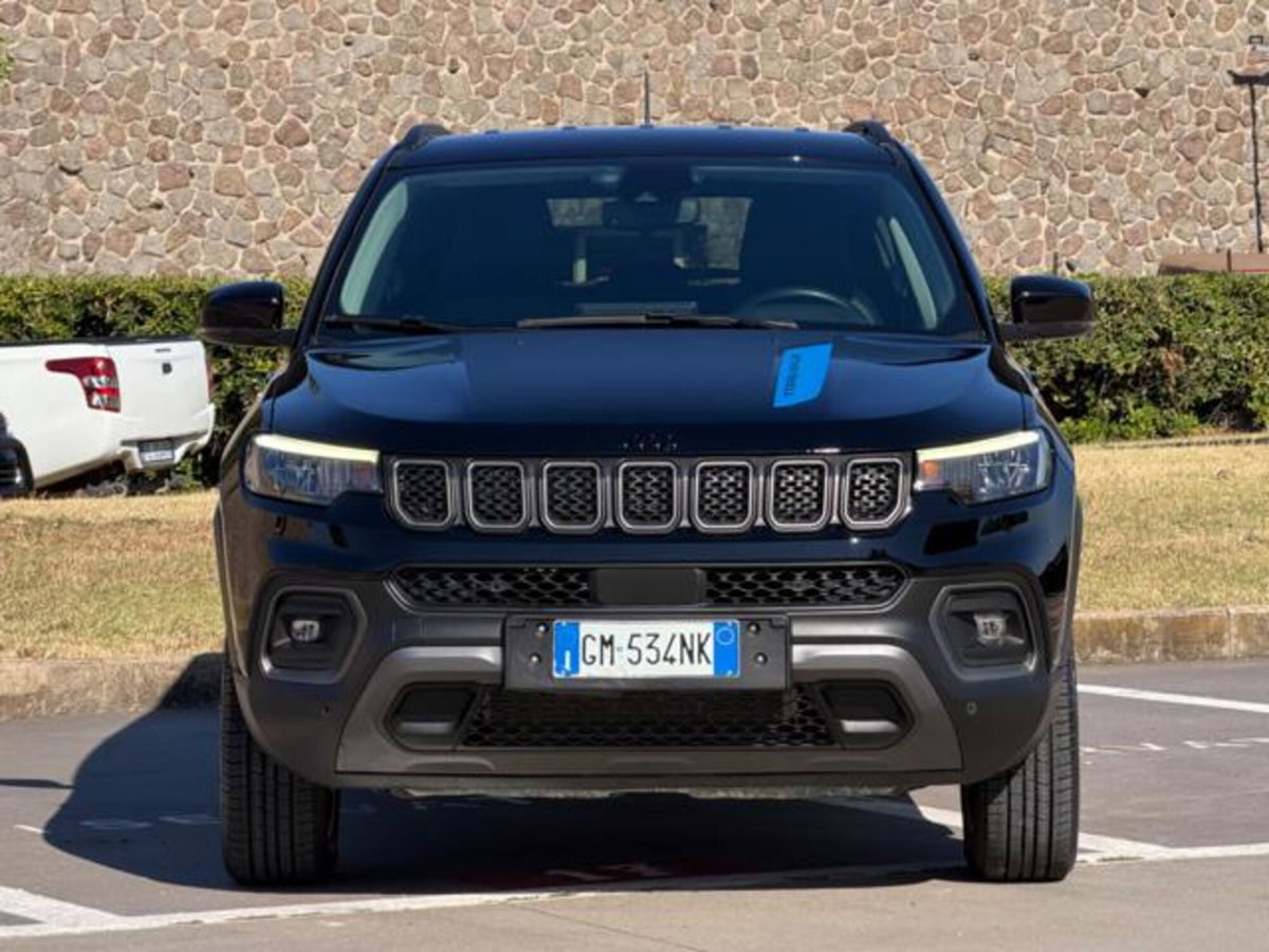 Jeep Compass 1.3 T4 240CV PHEV AT6 4xe Upland (2)