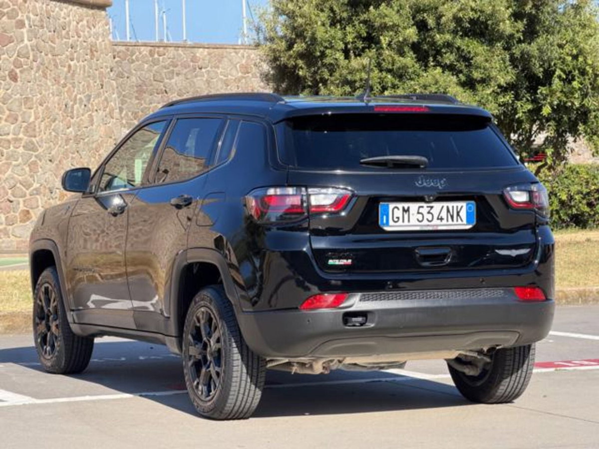 Jeep Compass 1.3 T4 240CV PHEV AT6 4xe Upland (6)