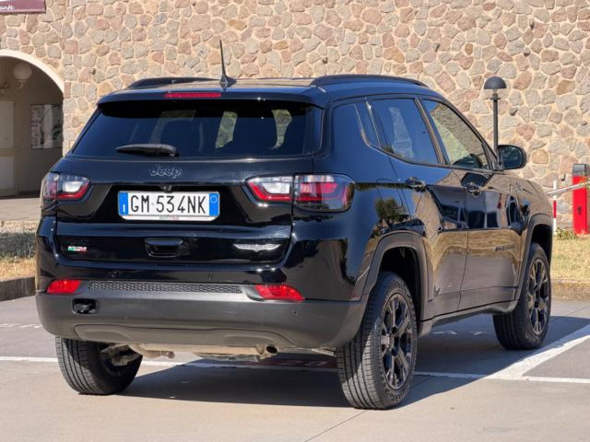 Jeep Compass 1.3 T4 240CV PHEV AT6 4xe Upland (7)